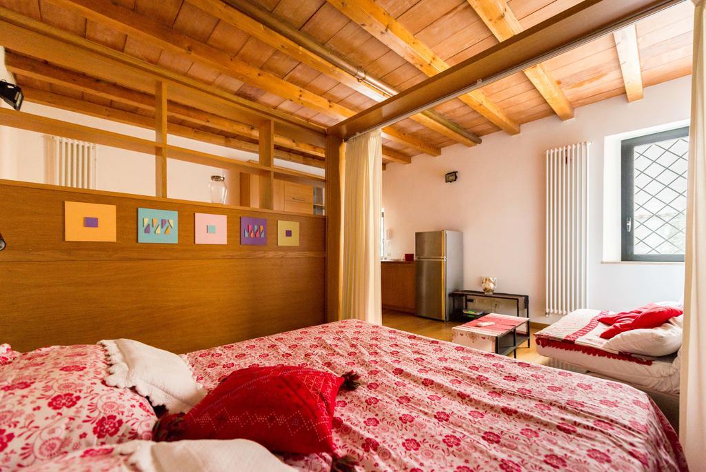 Apartment Polveriera Colosseum Roma Eksteriør bilde