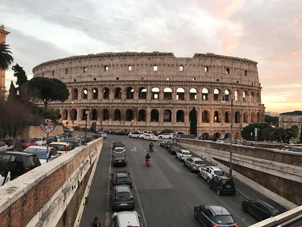 Apartment Polveriera Colosseum Roma Eksteriør bilde